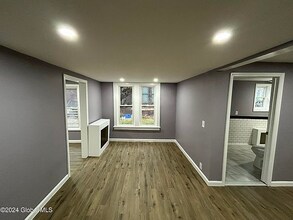 97 3rd Avenue in Rensselaer, NY - Building Photo - Building Photo
