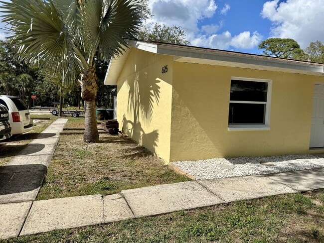 property at 625 4th Ave N