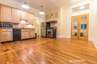 68 Phillips St, Unit 4 in Boston, MA - Building Photo - Building Photo