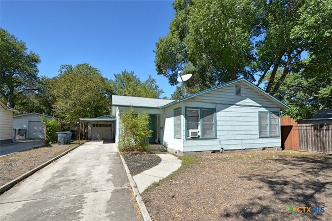 property at 730 Roosevelt St