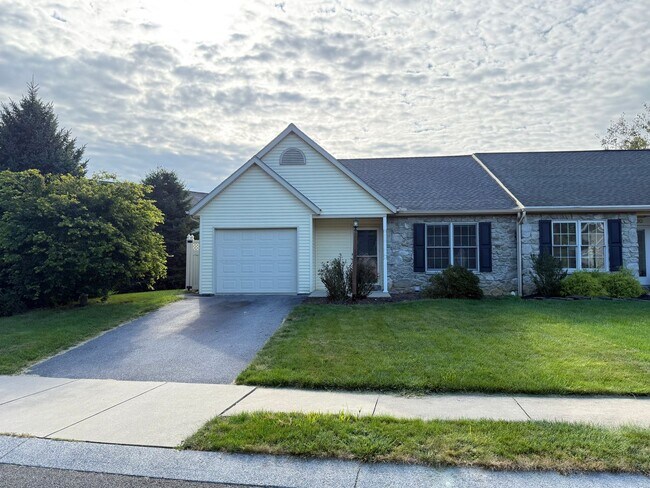 property at 32 Pebble Creek Dr