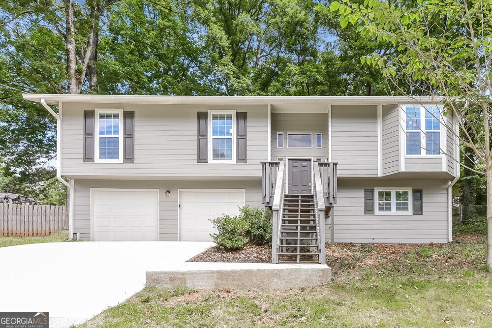 2145 Atkinson Ln in Lawrenceville, GA - Building Photo