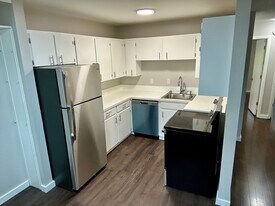 1919 SW Spring Garden St, Unit 3 in Portland, OR - Building Photo