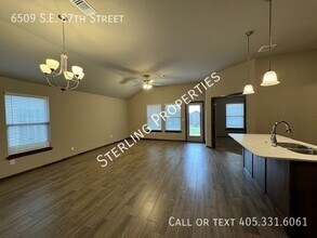6509 SE 87th St in Oklahoma City, OK - Foto de edificio - Building Photo
