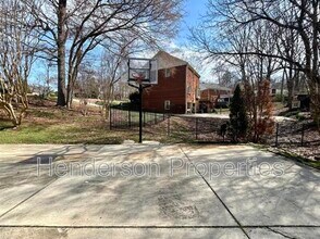 332 Walnut Point Dr in Matthews, NC - Building Photo - Building Photo