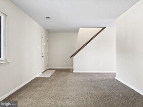 8633 Madera Ct in Manassas Park, VA - Building Photo - Building Photo