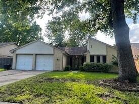 18927 Droitwich Dr in Humble, TX - Building Photo