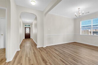 415 Abbey Ln in League City, TX - Building Photo - Building Photo