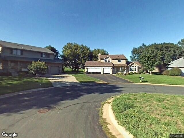 1316 Fremont Ct in Burnsville, MN - Building Photo