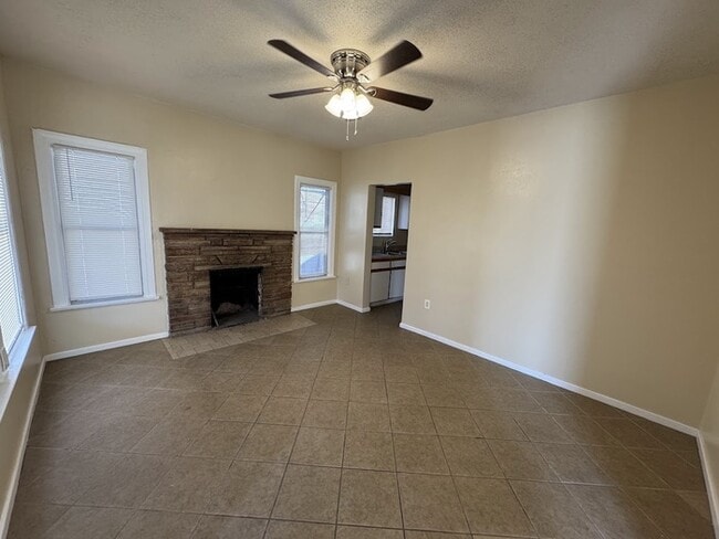 365 N 20th Dr in Phoenix, AZ - Building Photo - Building Photo
