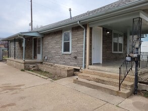 525 Martinson N in Wichita, KS - Building Photo - Building Photo