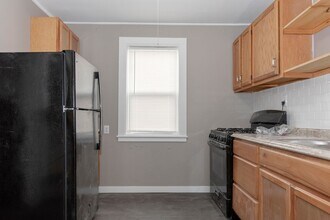 733 W 1st St in Junction City, KS - Building Photo - Building Photo