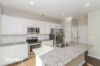 7606 Wallace Farm Ln in Charlotte, NC - Building Photo - Building Photo