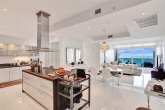 18201 Collins Ave, Unit 3804 in Sunny Isles Beach, FL - Building Photo - Building Photo