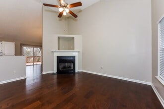 916 Pebble Beach Cir in Mount Juliet, TN - Building Photo - Building Photo