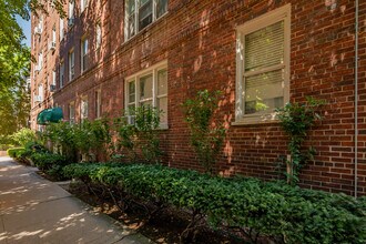 225 Park Pl in Brooklyn, NY - Foto de edificio - Building Photo