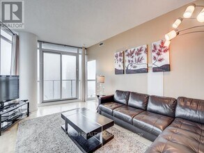 65-3765 Bremner Blvd in Toronto, ON - Building Photo - Building Photo