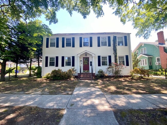 property at 3128 Lorraine Ave