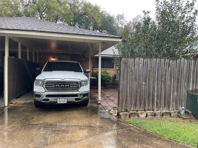 property at 2100 Austin St