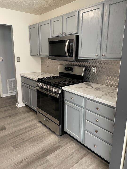 2406 Autumn Harvest Ct in Odenton, MD - Building Photo