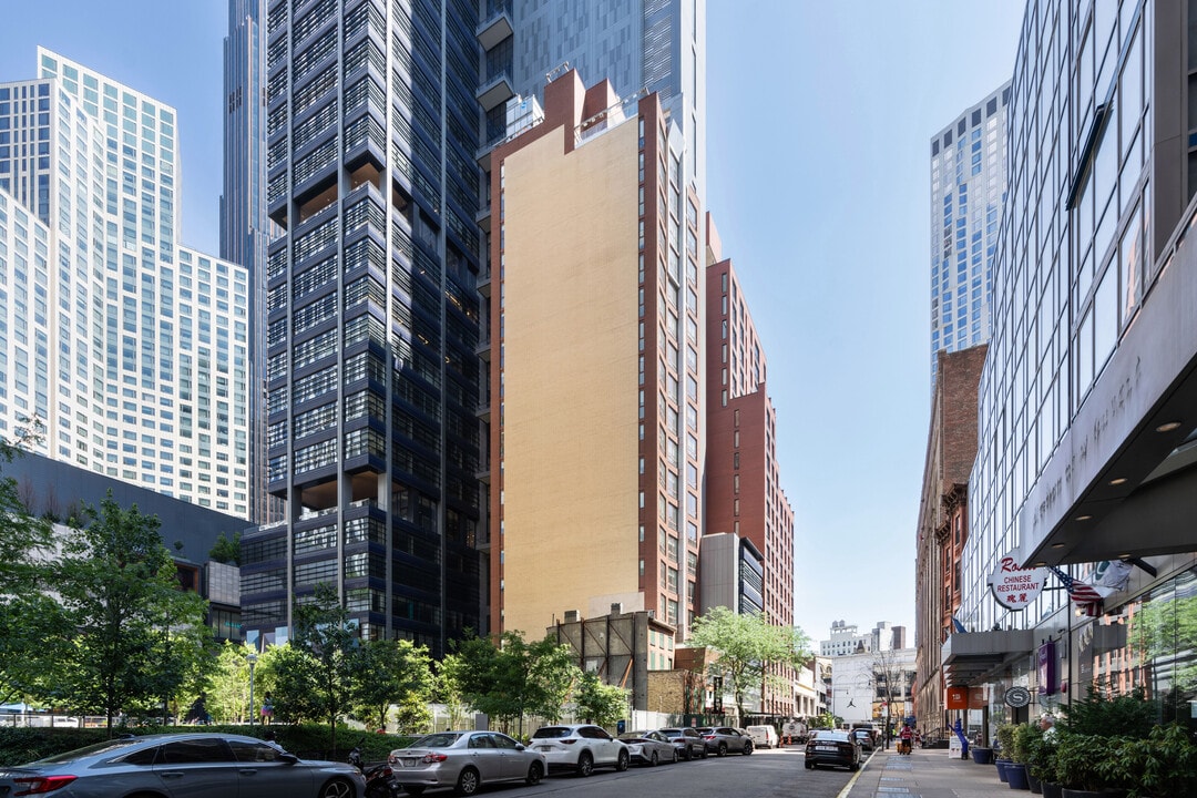 Webster Apartments in Brooklyn, NY - Foto de edificio