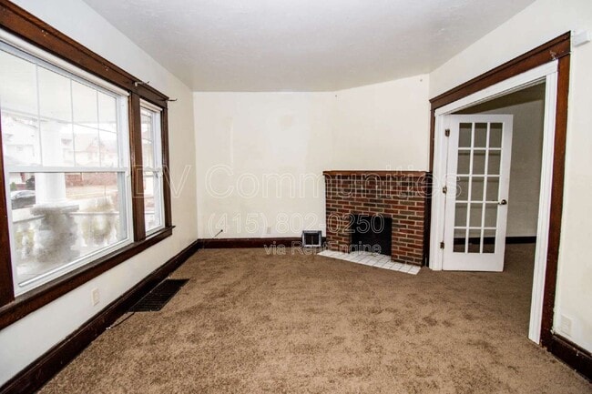 9711 Parmelee Ave in Cleveland, OH - Building Photo - Building Photo