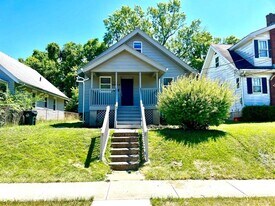 1823 Sundale Ave in North College Hill, OH - Building Photo