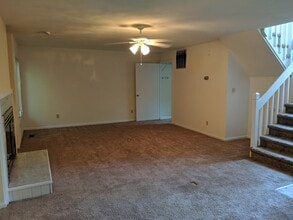 1445 Goose Landing in Virginia Beach, VA - Building Photo - Building Photo