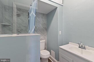 2739 N Calvert St in Baltimore, MD - Building Photo - Building Photo