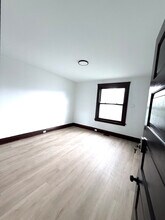2241 Burnet Ave in Cincinnati, OH - Building Photo - Building Photo