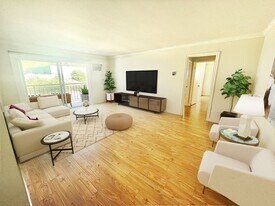 9622 Lucerne Ave in Culver City, CA - Building Photo