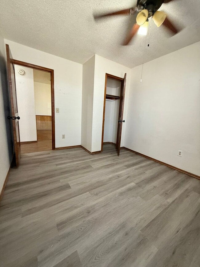 2108 Meench Dr