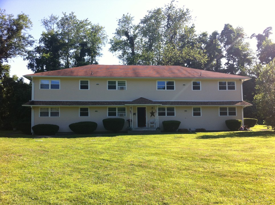 51 Brookfield Rd in Wallkill, NY - Building Photo
