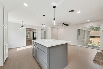 1820 Sedona Ln in Dallas, TX - Building Photo - Building Photo
