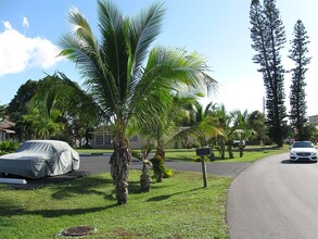 4641 SE 5th Plz, Unit 1 in Cape Coral, FL - Foto de edificio - Building Photo