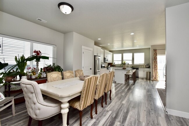 14753 S Palmerston Way in Herriman, UT - Building Photo - Building Photo