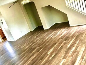 5927 Encanto Point Dr in San Antonio, TX - Foto de edificio - Building Photo