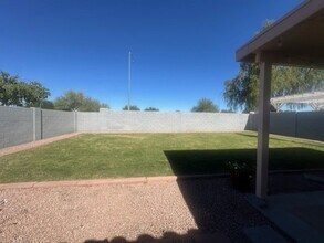 8112 E Olla Ave in Mesa, AZ - Building Photo - Building Photo