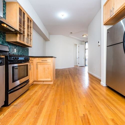 20 Goodwin Pl-Unit -2D in Brooklyn, NY - Building Photo - Building Photo