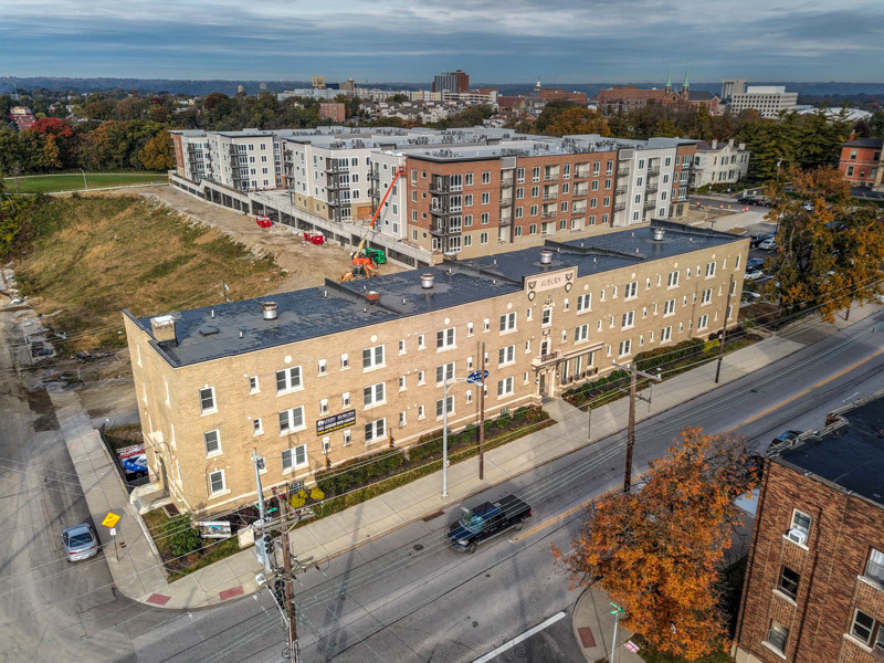 2301 Auburn Avenue in Cincinnati, OH - Building Photo