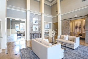 Champion Farms in Louisville, KY - Building Photo