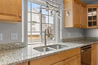 5229 Spring Cove Way in Virginia Beach, VA - Building Photo - Building Photo