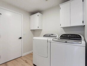 16409 NE 43rd Way in Vancouver, WA - Building Photo - Building Photo