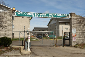 West Park Manor Apartments in Detroit, MI - Building Photo - Building Photo