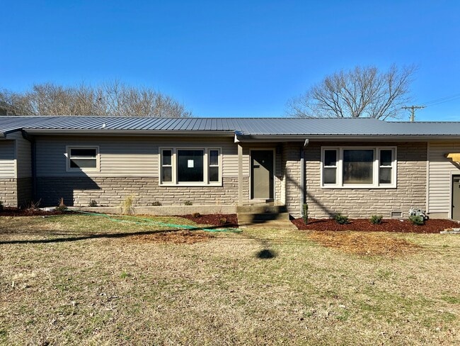 571 Stevenson St in Nashville, TN - Building Photo - Building Photo