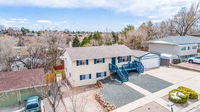 property at 809 Pioneer Ln