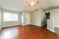 2400 Timbercreek Loop W in Lakeland, FL - Foto de edificio - Building Photo