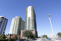 The Peninsula at St. Johns Center in Jacksonville, FL - Foto de edificio - Building Photo