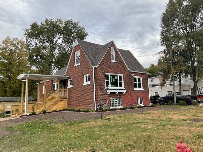 14846 Woodlawn Ave in Dolton, IL - Building Photo - Building Photo