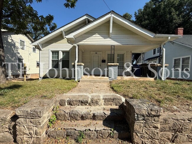 property at 415 E 16th St